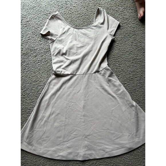 American Eagle Outfitters Dresses & Skirts - NWT American Eagle Skater Dress Sand/Gray Size 6